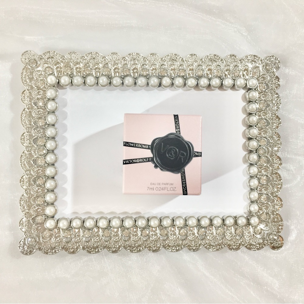VIKTOR & ROLF   FLOWERBOMB - Picture 2 of 4